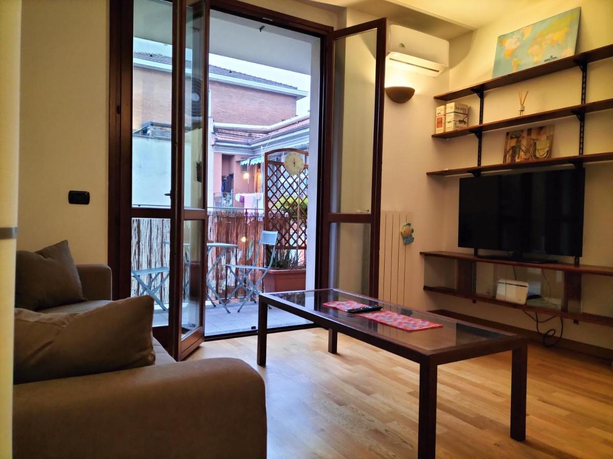 Casa Atene Milan Exterior photo